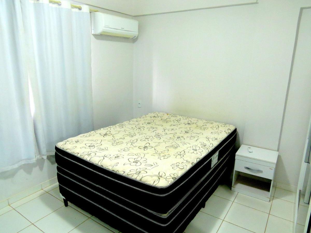 Lagoa Flat Service - Apartamentos Para Temporada Caldas Novas Ngoại thất bức ảnh
